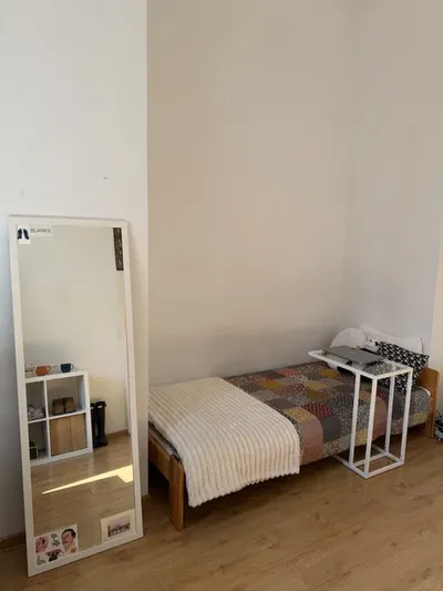 pokój dla dziewczyny w centrum Krakowa - miniatura 3