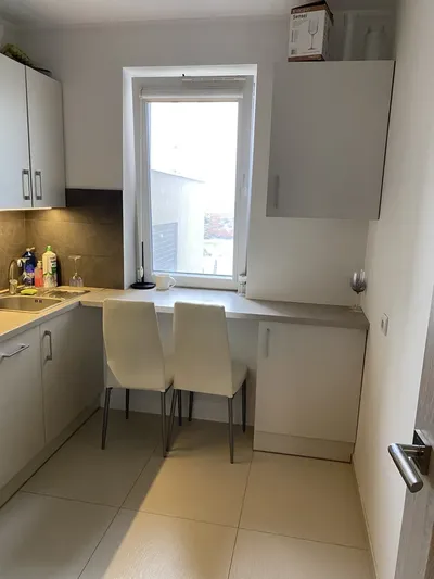 Pokój jednoosobowy od 1 maja – Rzeszów Projektant, balkon - miniatura 5