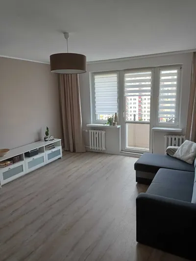 Wynajmę 2 pokojowe mieszkanie na os. Pod Lipami - miniatura 5