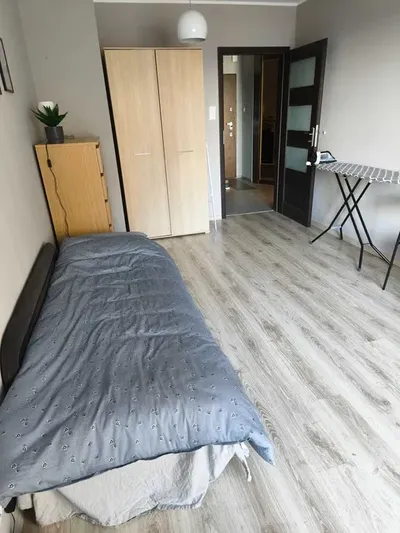 Pokój do wynajęcia w mieszkaniu 2-osobowym, Czyżyny. - miniatura 3