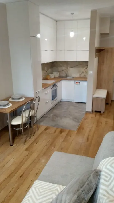 Wynajem kawalerka 2pokoje szwederowo - miniatura 3