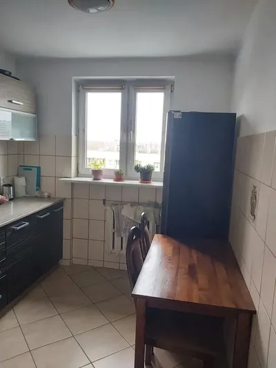 Pokój dla dziewczyny - miniatura 5