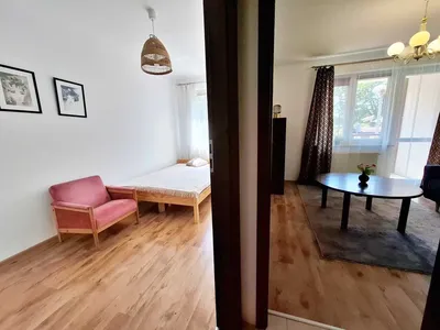 Na wynajem, 2 niezależne pokoje, 15 min pieszo na stare Miasto - miniatura 2