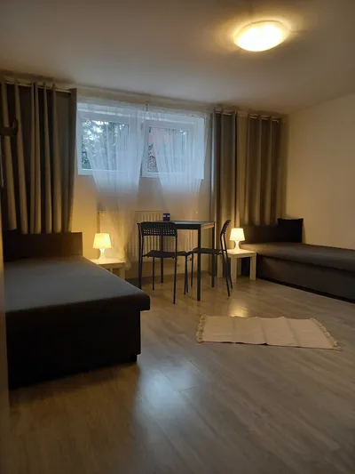 Komfortowy pokój dwuosobowy - miniatura 3