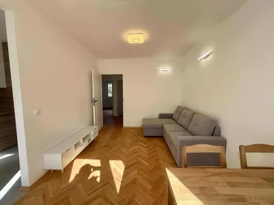 3 pokojowe mieszkanie z balkonem po remoncie - miniatura 4