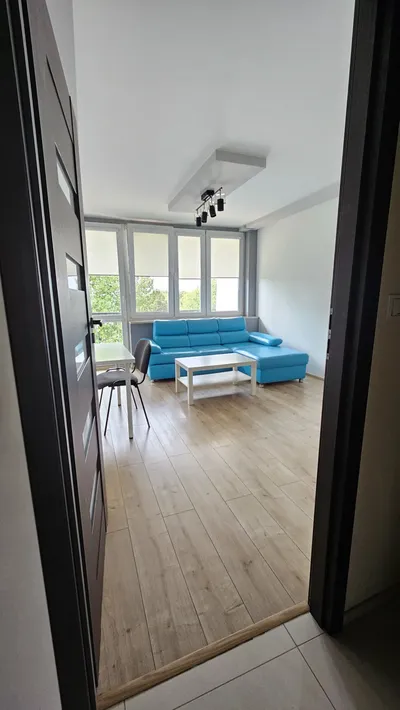 Wynajmę duży pokój 16m2 z dużym balkonem