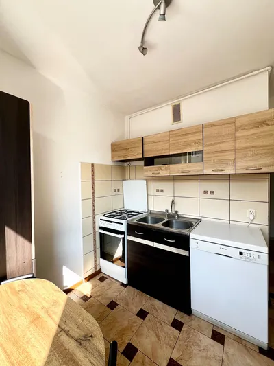 2/3 wolne pokoje, super lokalizacja, blisko UE, Strefa Kultury - miniatura 4