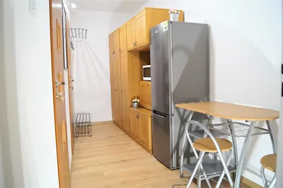 Pokój jednoosobowy dla kobiety Rejtana blisko Uniwersytet Politechnika Millenium Hall - miniatura 5