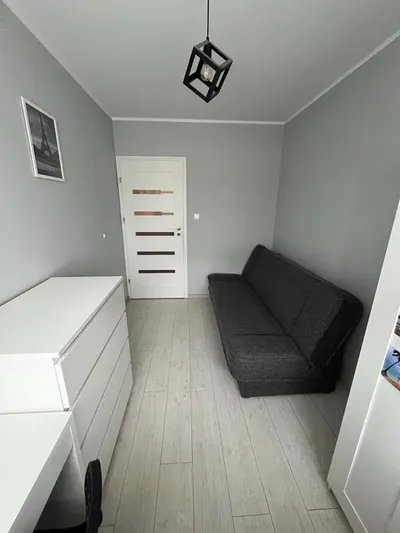 Poznań wynajem pokój dla Dziewczyny ul. Strzelecka - miniatura 2