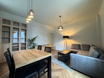 Nowoczesny Apartament na Starym Żoliborzu - Pierwszy Najemca po Remoncie - 77 m2