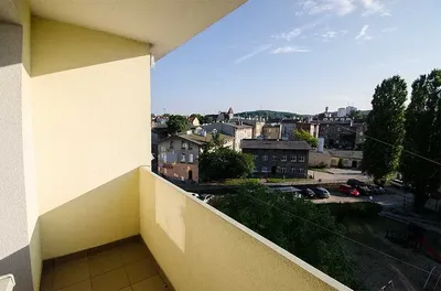 Pokój z balkonem, bardzo duży, w mieszkaniu 2 pok. w Gdańsk-Wrzeszcz - miniatura 3