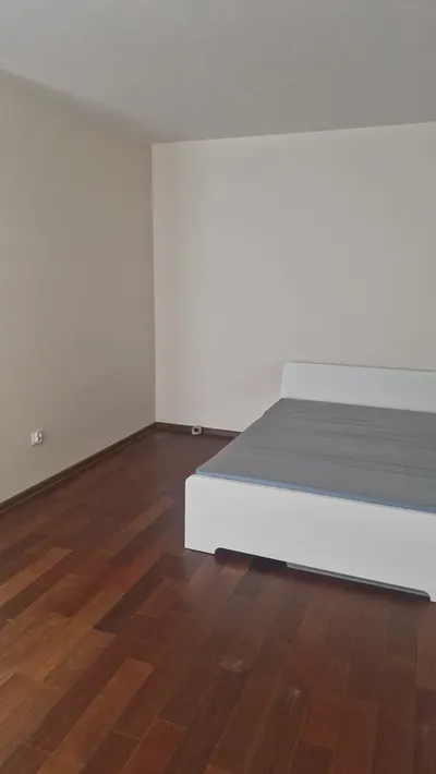 Mieszkanie na wynajem Janów - miniatura 2