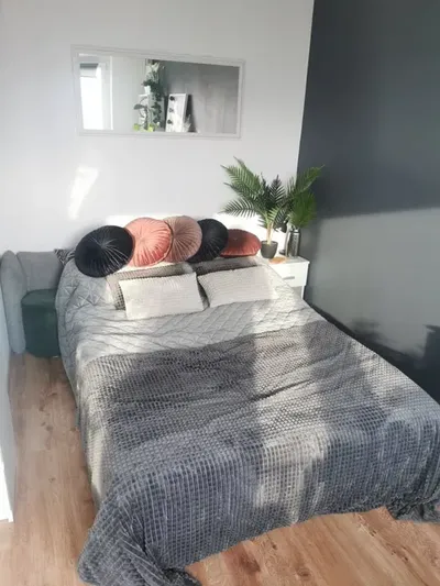 Wynajme kawalerke blisko SKM - miniatura 2