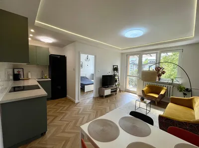 Mieszkanie w centrum 51m², 3 pokoje, ul. Proletariacka 2 300 zł - miniatura 2