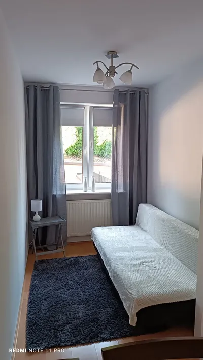 Kawalerka z częścią sypialnianą - miniatura 3