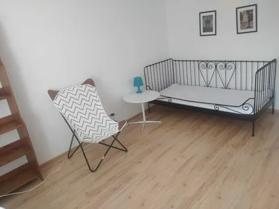Wygodny, umeblowany pokój od maja - miniatura 2