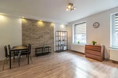 Do wynajęcia jasne 2 pokoje, Jana Wyplera 1, BRAK PROWIZJI - miniatura 3