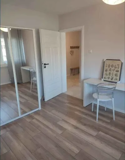 Wynajmę pokój w mieszkaniu NA WAKACJE - miniatura 4