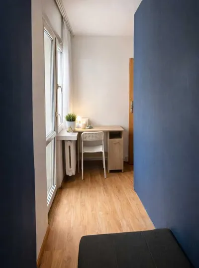 Pokój z balkonem, Sowińskiego 7, blisko centrum, WiFi, wolny od zaraz - miniatura 2