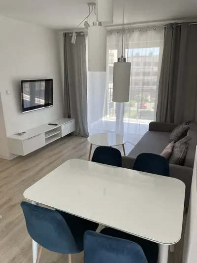 Mieszkanie z dużym tarasem ul. Strażacka + miejsce w garażu podziemnym - miniatura 3