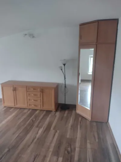 Mieszkanie 38m2 ( przy skrzyżowaniu ul. Obywatelskiej i Jana Pawła II ) - miniatura 3