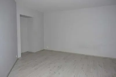 Poznań Wilda duża kawalerka wolna od 1 kwietnia - miniatura 2