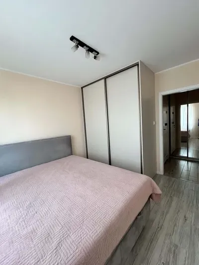 Przytulne mieszkanie z balkonem Hallera - miniatura 3