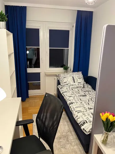 Pokój / room Premium z balkonem, oś Kmity - miniatura 2