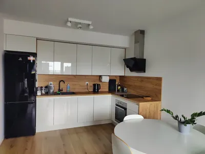 3-pokojowe mieszkanie na kępie mieszczańskiej - miniatura 2