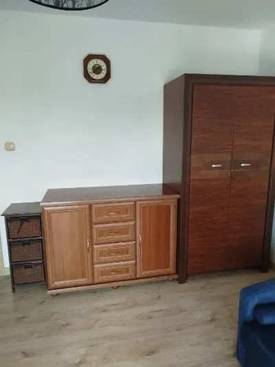 Wynajmę pokój z balkonem dla Pani pracującej - miniatura 3