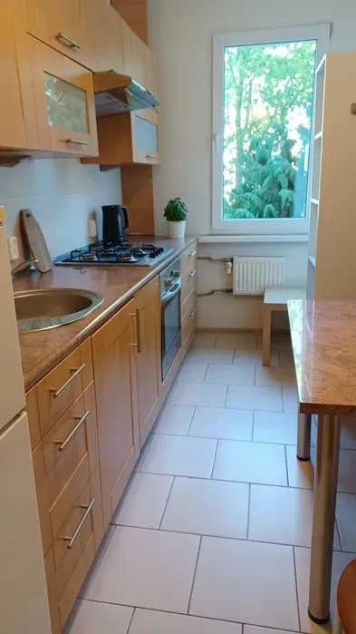 Pokój dwuosobowy, 20m2, 3 min Metro Stokłosy, mieszkanie dwupokojowe - miniatura 5