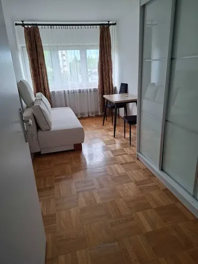 Wynajmę mieszkanie 3-pokojowe - miniatura 2