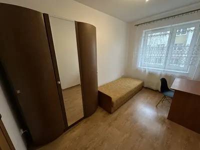 Do wynajęcia pokój jednoosobowy z tarasem Kwiatkowskiego Rzeszów centrum miasta duży jasny pokój widok na Wisłok obok bulwary - miniatura 4