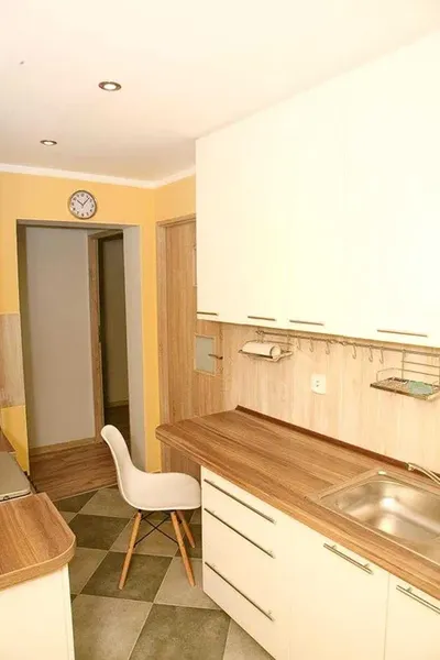 Samodzielny, przytulny pokój do wynajęcia od zaraz. Ul. 18 Sierpnia - miniatura 4
