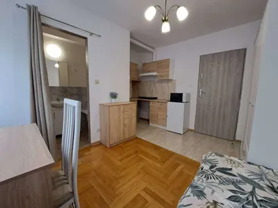 Mieszkanie bezczynszowe kawalerka pokój apartament stancja do wynajeci - miniatura 3