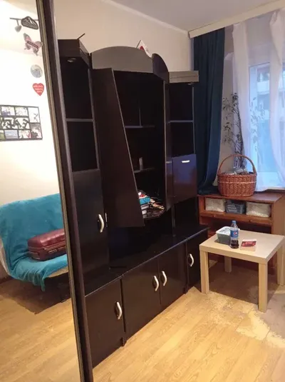1-osobowy pokój na Ratajach dla dziewczyny w świetnej cenie - miniatura 3