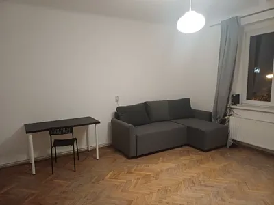 Duży pokój w kamienicy – zwierzaki mile widziane! - miniatura 5