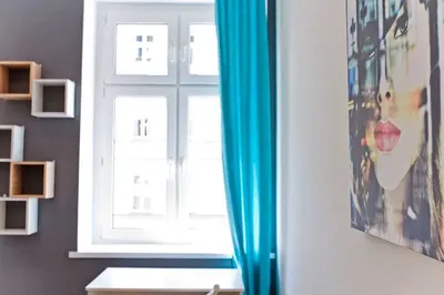 DUŻY 14 m2 pokój CENTRUM przy Neofilologii, WSB, U.Ekonomicznym - miniatura 4