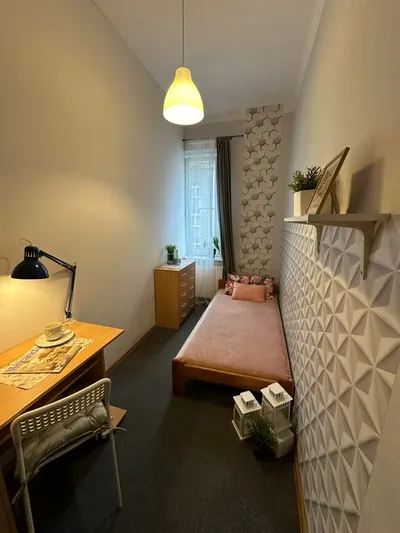 Super lokalizacja- pokoje 1 osobowe ul. Pomorska- Plac Inwalidów - miniatura 2