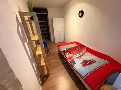 Pokój jednoosobowy do wynajęcia w mieszkaniu dwupokojowym