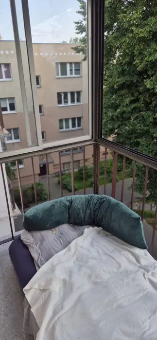 Pokoj do wynajęcia z balkonem ulica Wiolinowa tylko dla Pań - miniatura 3