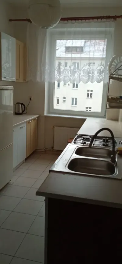 Kawalerka do wynajęcia - miniatura 5