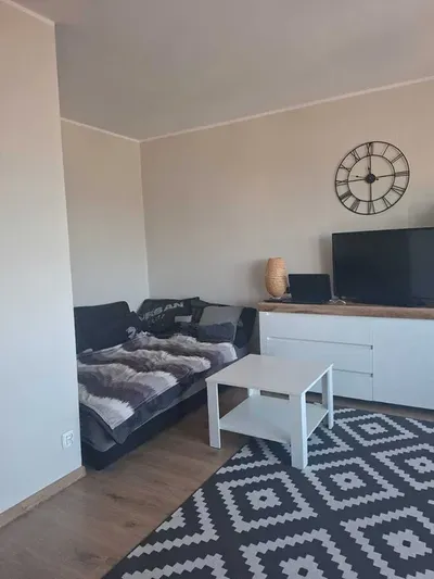 Atrakcyjna kawalerka Osiedle Bartodzieje - miniatura 2