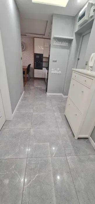 Funkcjonalne 3-pokojowe mieszkanie z balkonem i windą oś. Sybiraków - miniatura 3