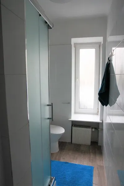 Cichy pokój 1 os. Nowowiejska przy Niepodległości, blisko do metra, Centrum i Mokotowa, mieszkanie dla pań, kamienica - miniatura 5