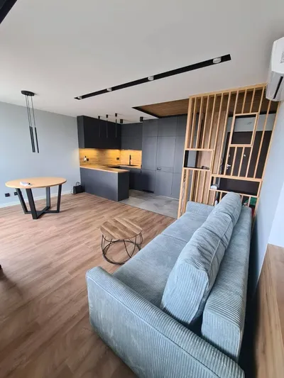 Piekne Mieszkanie 45m2 Katowice Tysiaclecia 12p. Garaż - miniatura 3