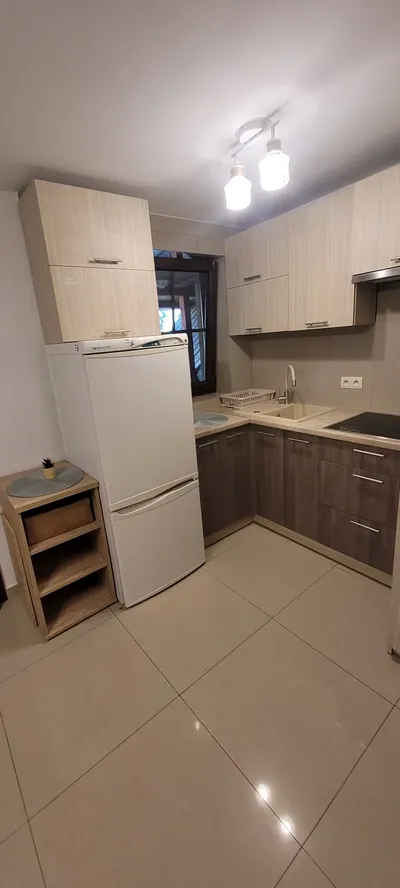 Kawalerka 25 m2 1500zł+ opłaty. - miniatura 3