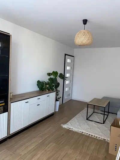 Wynajmę pokój z balkonem dla studentki ul. Podgórna - miniatura 4