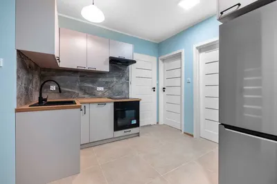 Pokój jednoosobowy z balkonem ul. Różana 28 (nowy blok) - miniatura 4