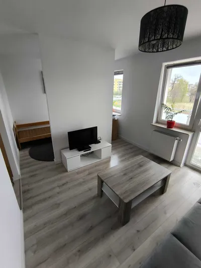 Kawalerka 31 m² z balkonem i miejscem parkingowym - Felin - miniatura 2